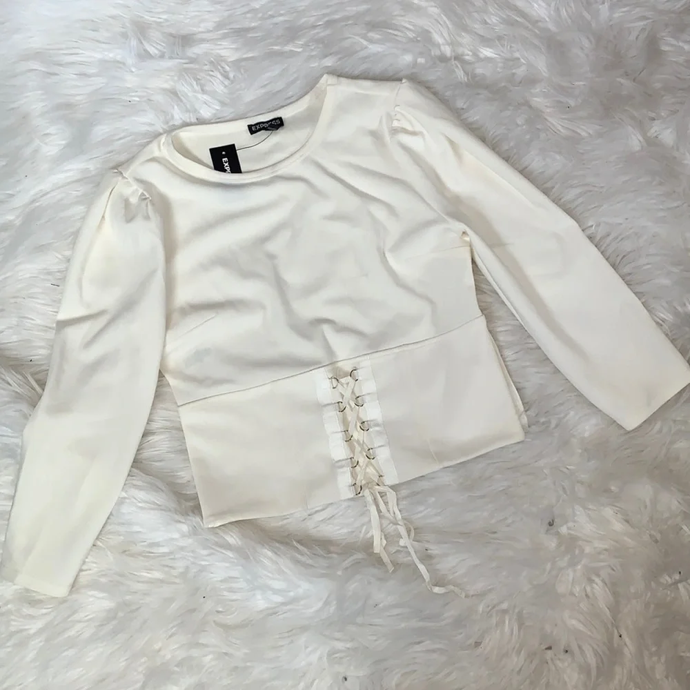 BNWT express blouse with lace up waist
